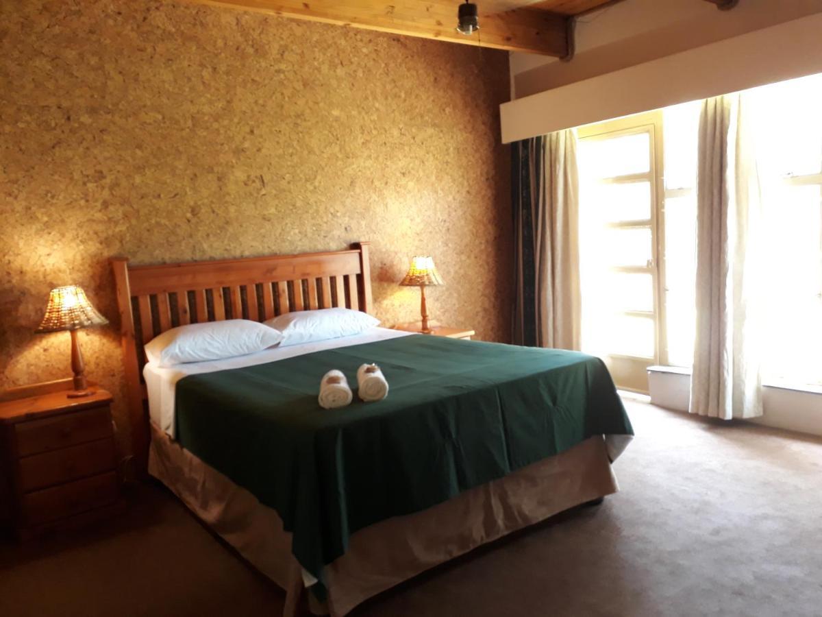 Die Plasie On-Suite Rooms Hartbeespoort Dış mekan fotoğraf